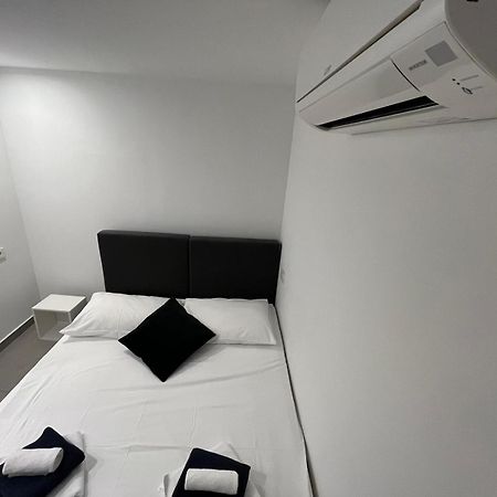 X Boutique Marinac Studio Apartments & Rooms Šibenik Екстериор снимка