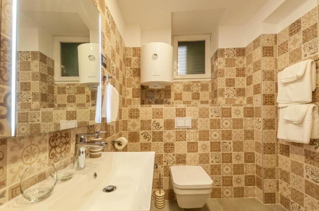 X Boutique Marinac Studio Apartments & Rooms Šibenik Екстериор снимка