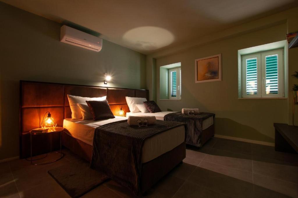 X Boutique Marinac Studio Apartments & Rooms Šibenik Екстериор снимка