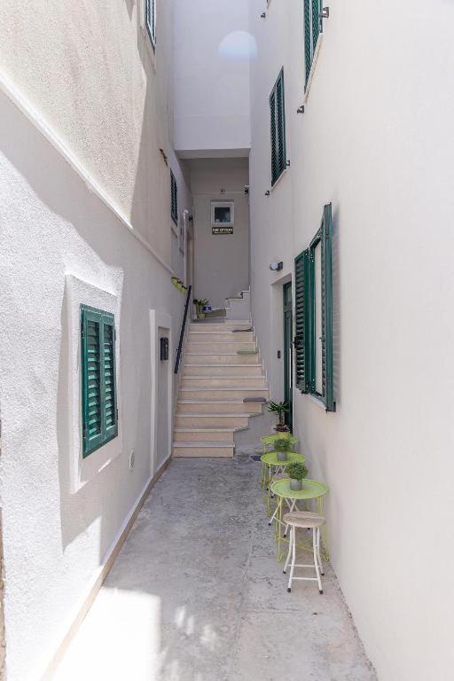 X Boutique Marinac Studio Apartments & Rooms Šibenik Екстериор снимка